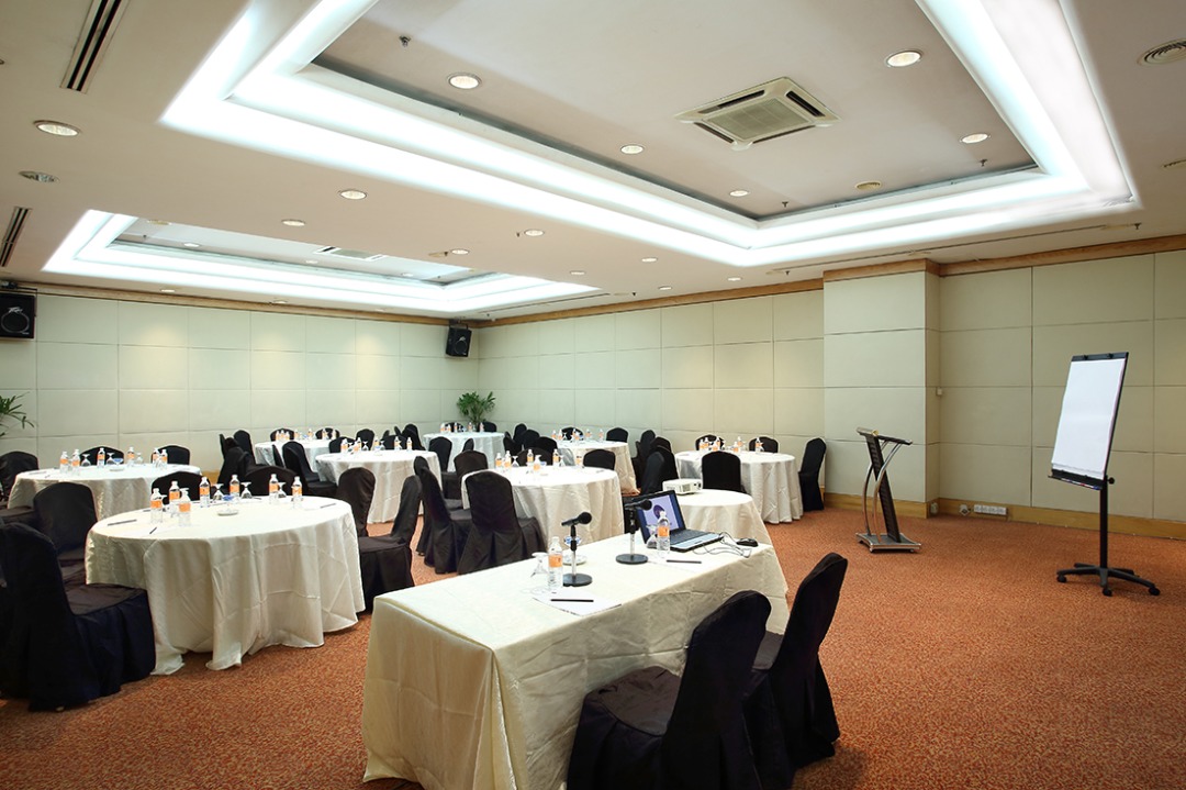 Corus Hotel KL Meeting Room | Meeting Room Packages | VMO